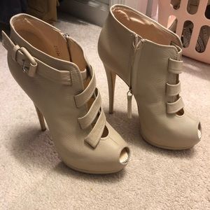 giuseppe zanotti booties